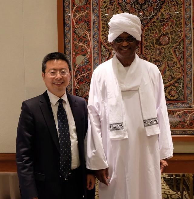 世界和平联盟秘书长会见我司董事长