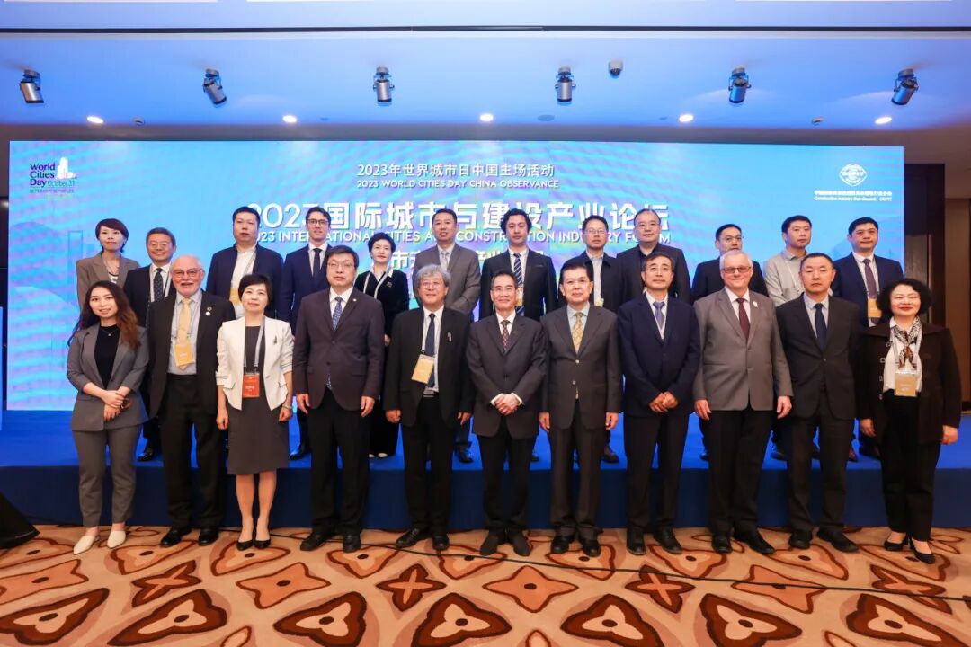 和漂亮老师做爰4