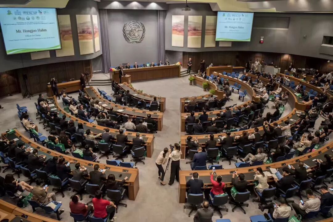 和漂亮老师做爰4