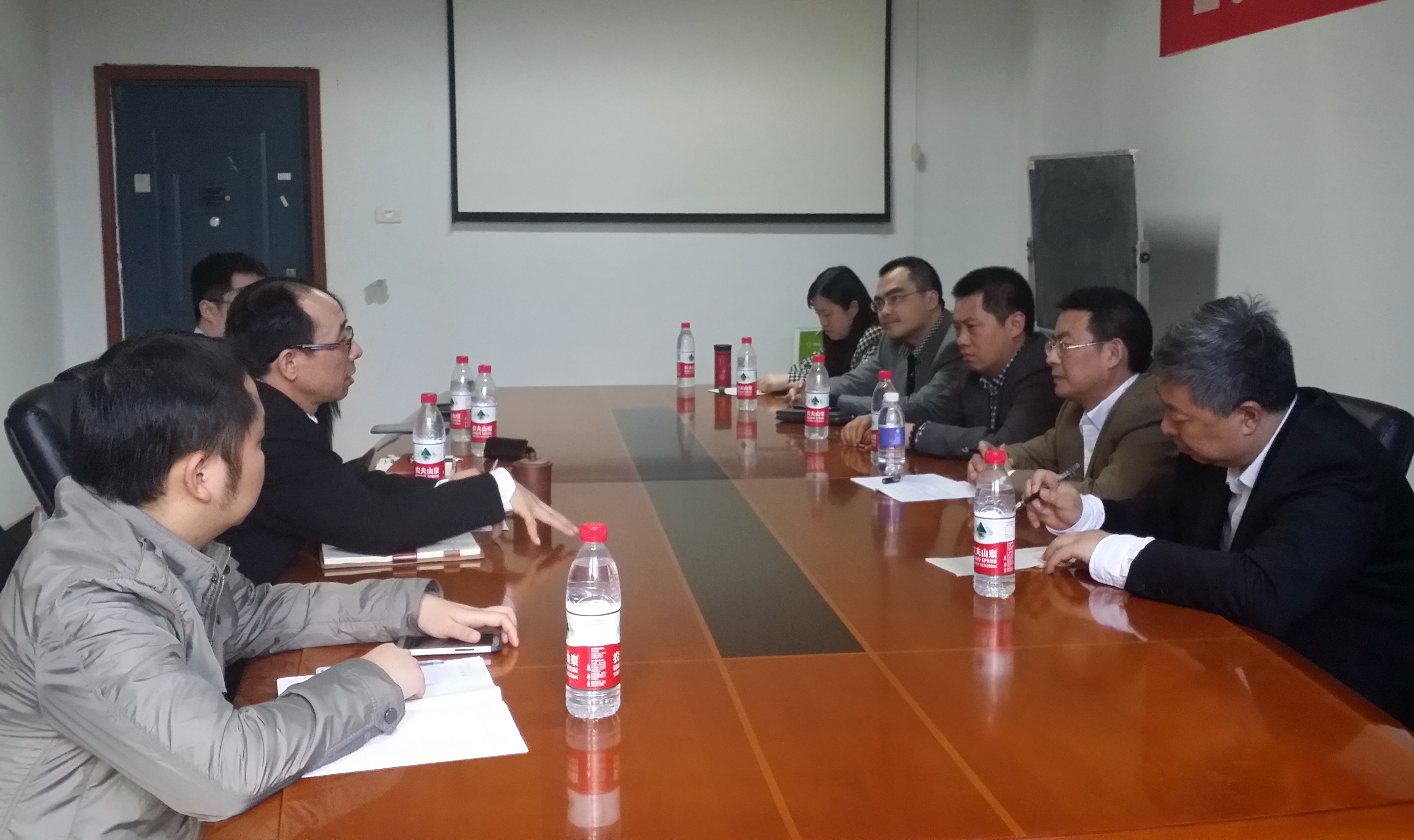 和漂亮老师做爰4