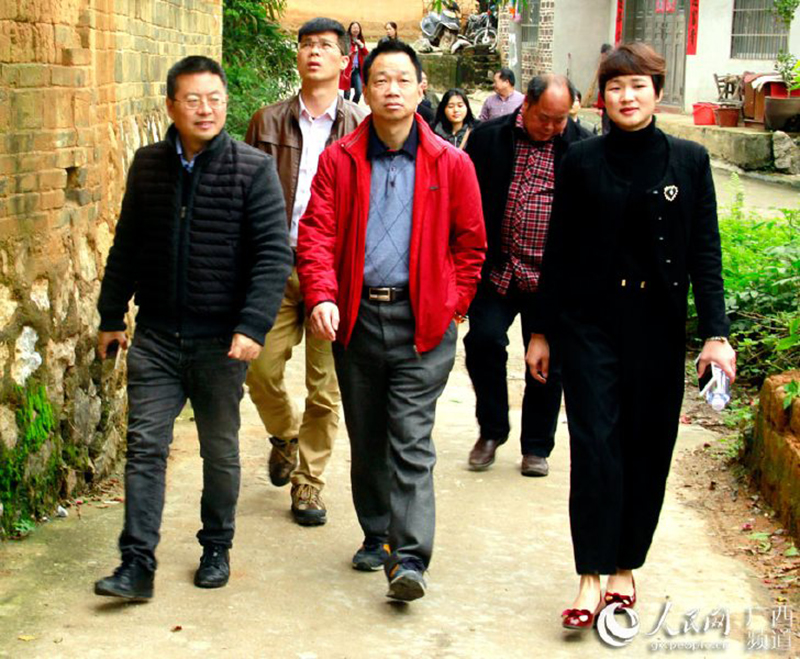 和漂亮老师做爰4