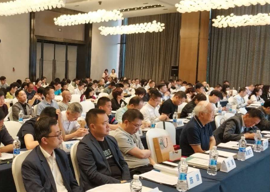 和漂亮老师做爰4