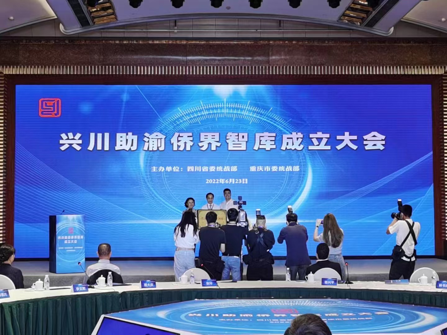 和漂亮老师做爰4