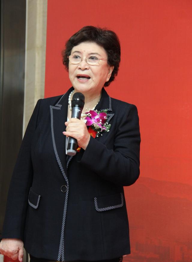 和漂亮老师做爰4