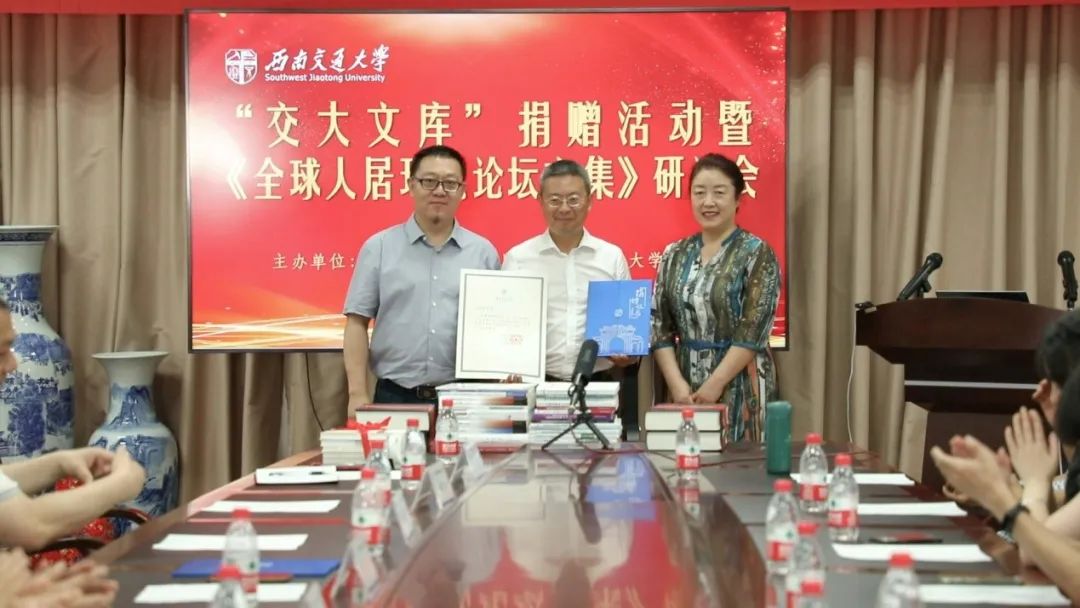 和漂亮老师做爰4