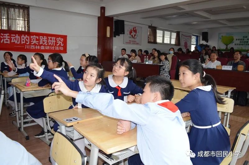 和漂亮老师做爰4