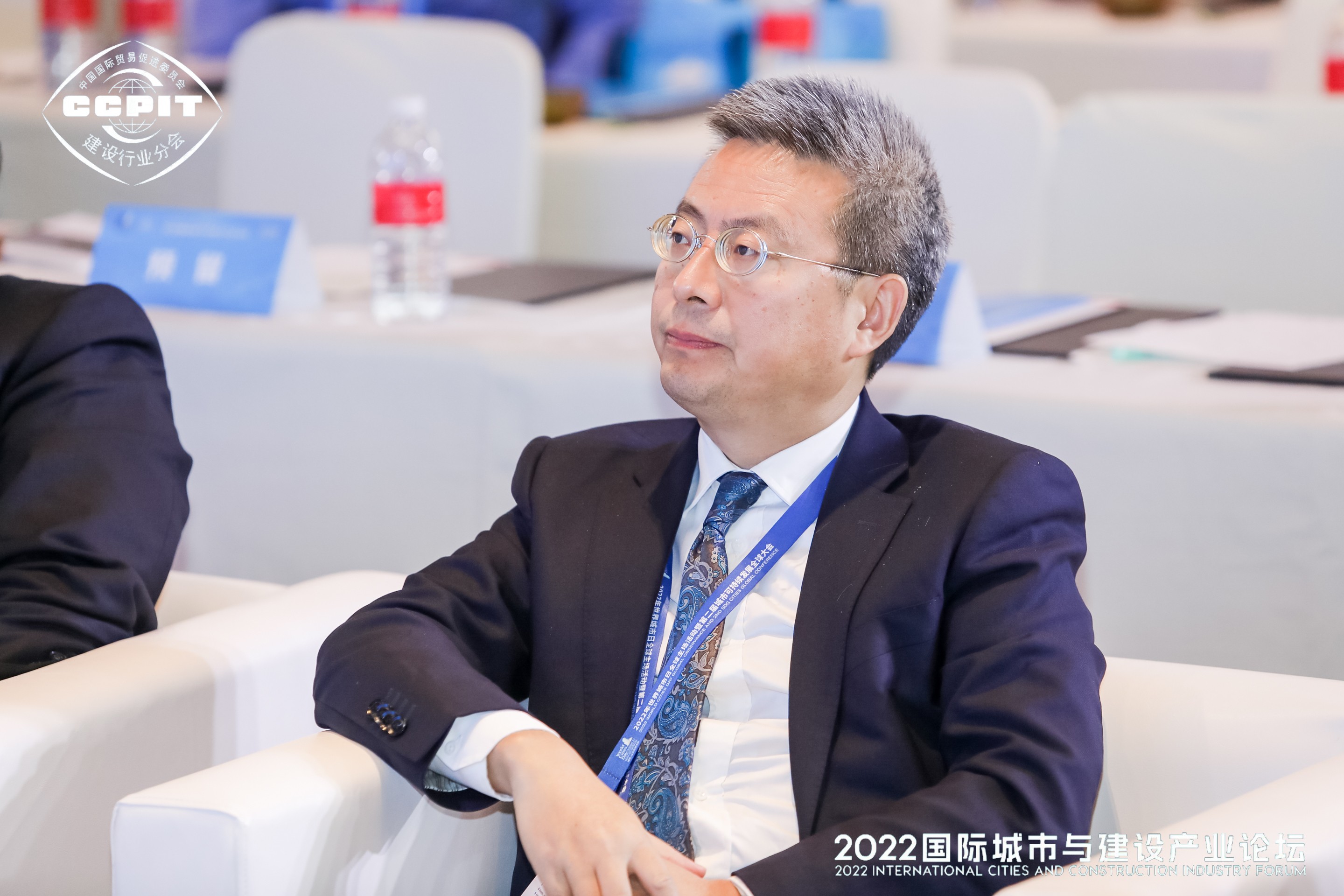 和漂亮老师做爰4